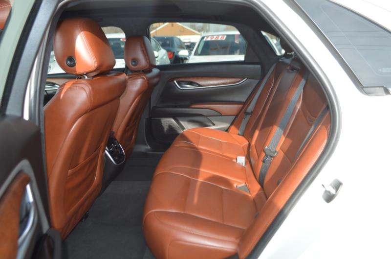 Cadillac XTS Luxury 2016