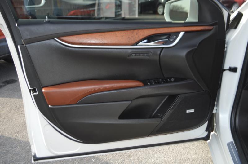 Cadillac XTS Luxury 2016