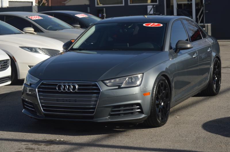 Audi A4 2.0T Premium Sedan 2017
