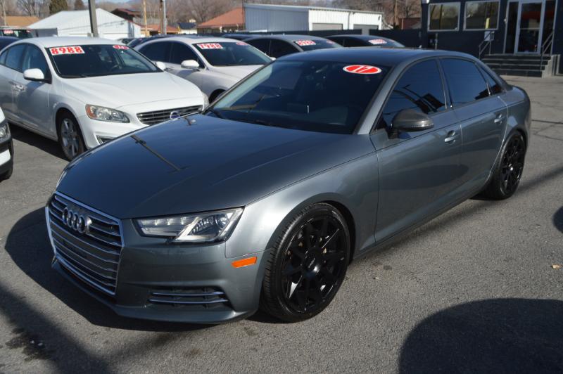 Audi A4 2.0T Premium Sedan 2017