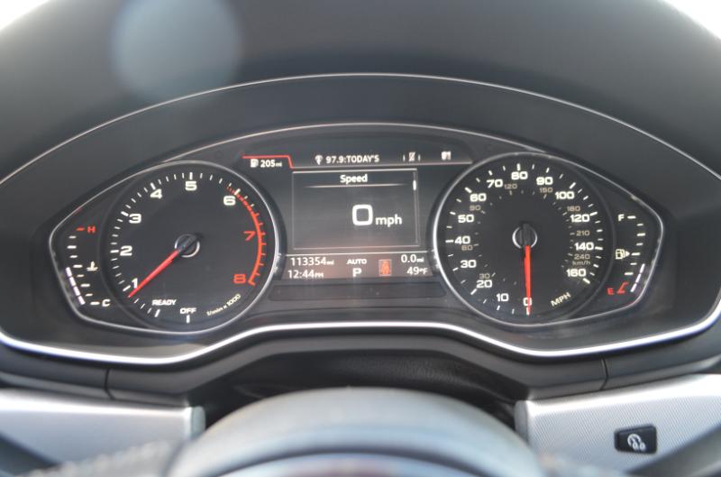 Audi A4 2.0T Premium Sedan 2017