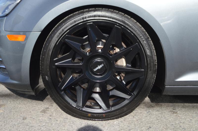 Audi A4 2.0T Premium Sedan 2017