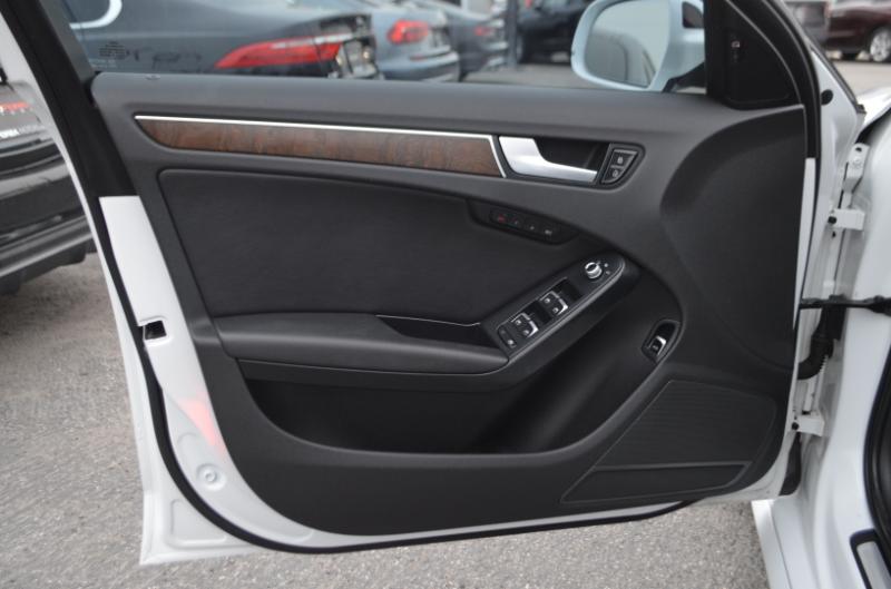 Audi A4 2.0T Sedan quattro Tiptronic 2014