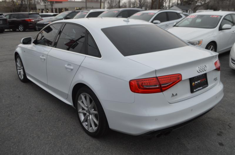 Audi A4 2.0T Sedan quattro Tiptronic 2014