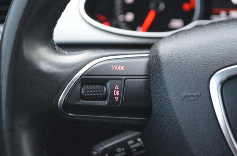 Audi A4 2.0T Sedan quattro Tiptronic 2014