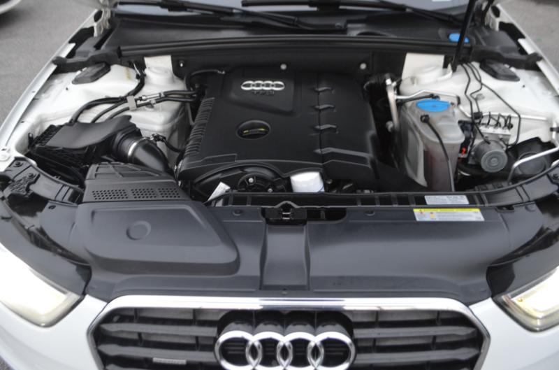 Audi A4 2.0T Sedan quattro Tiptronic 2014