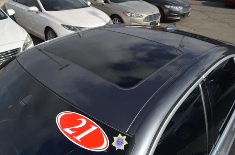 BMW 3-Series 330i xDrive 2021