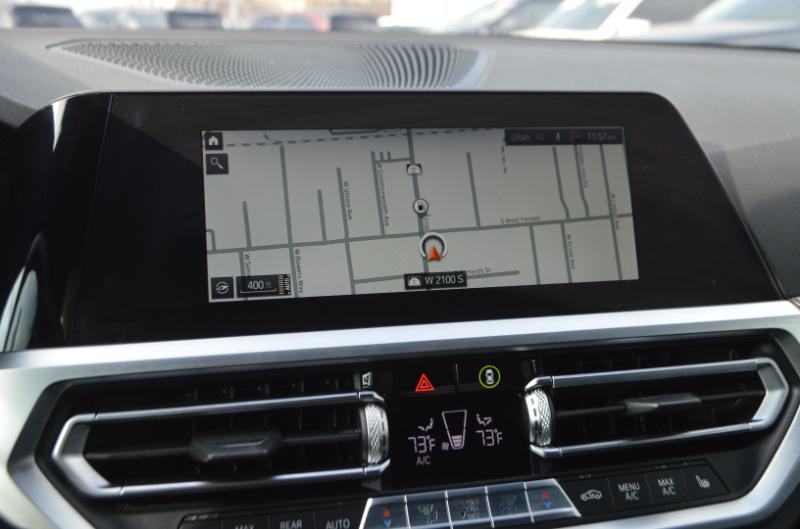 BMW 3-Series 330i xDrive 2021