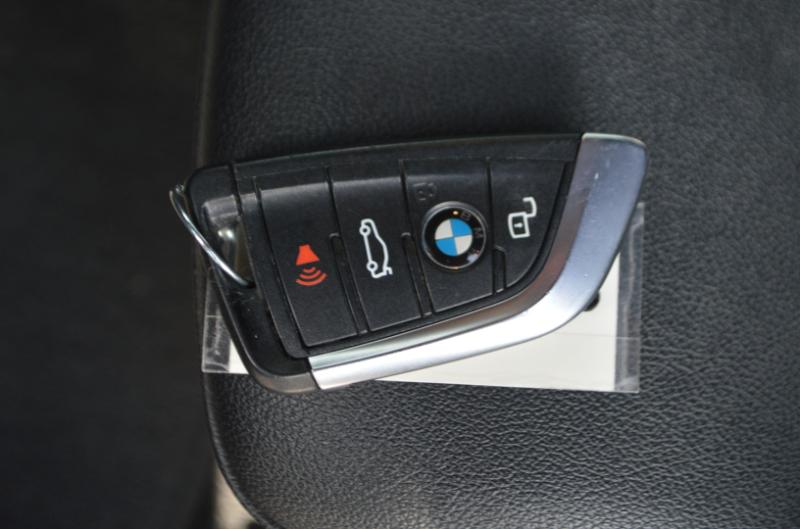 BMW 3-Series 330i xDrive 2021