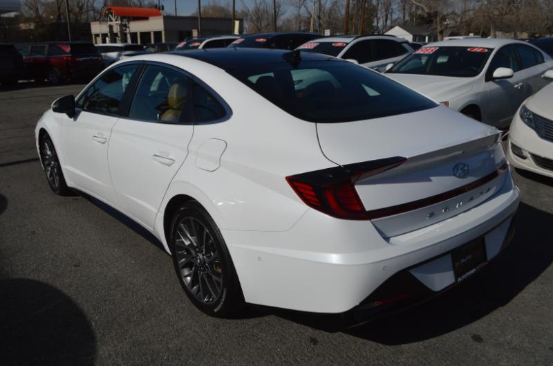 Hyundai Sonata  2021