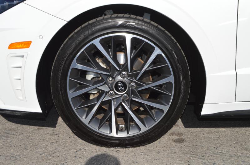 Hyundai Sonata  2021