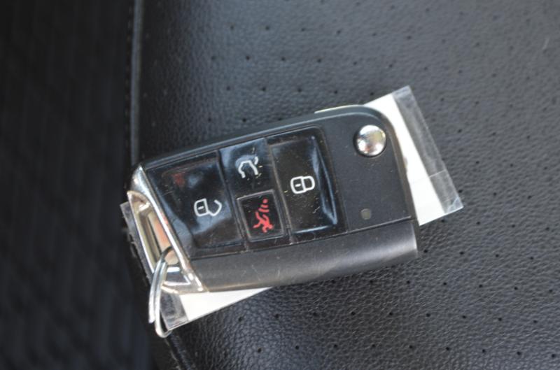 Volkswagen Tiguan SE 2019