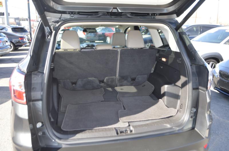 Ford Escape Titanium 4WD 2017