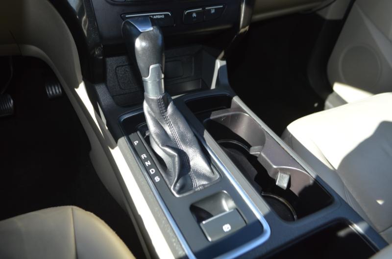 Ford Escape Titanium 4WD 2017