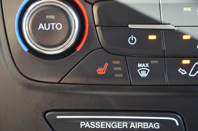 Ford Escape Titanium 4WD 2017