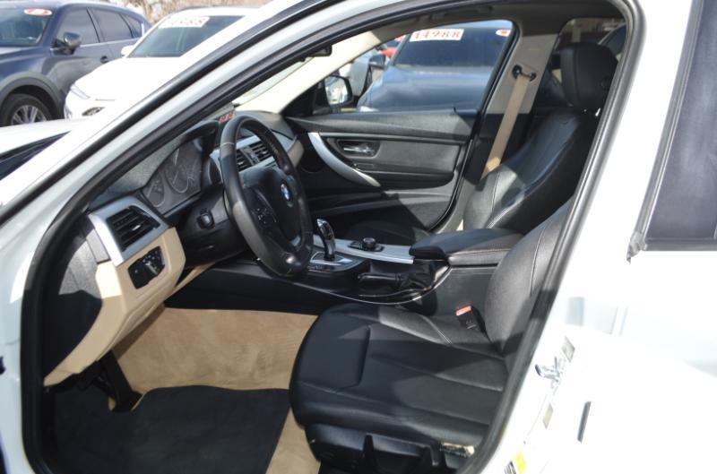 BMW 3-Series 328i Sedan 2012