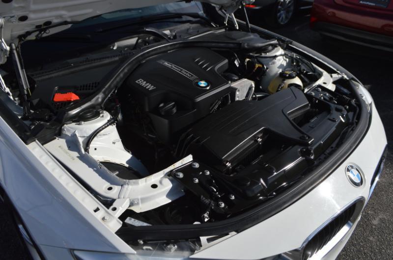 BMW 3-Series 328i Sedan 2012