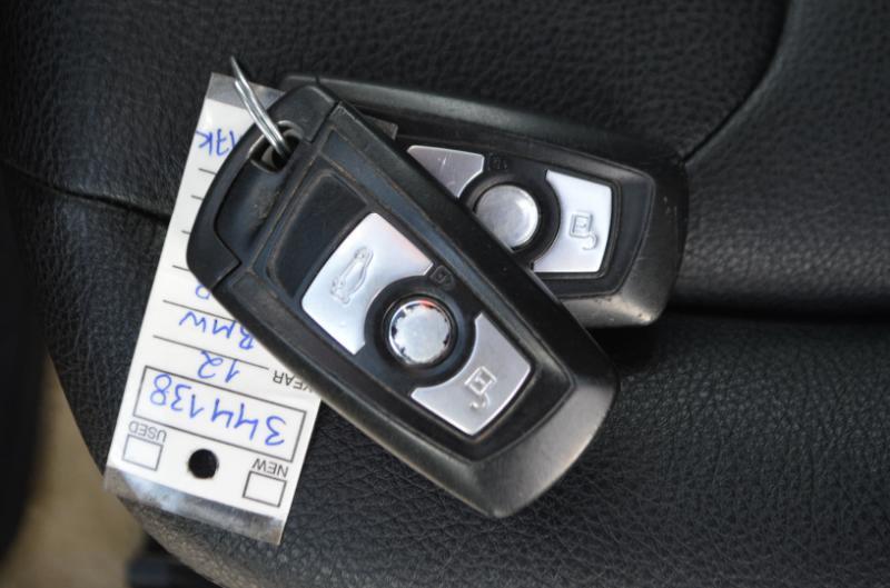 BMW 3-Series 328i Sedan 2012