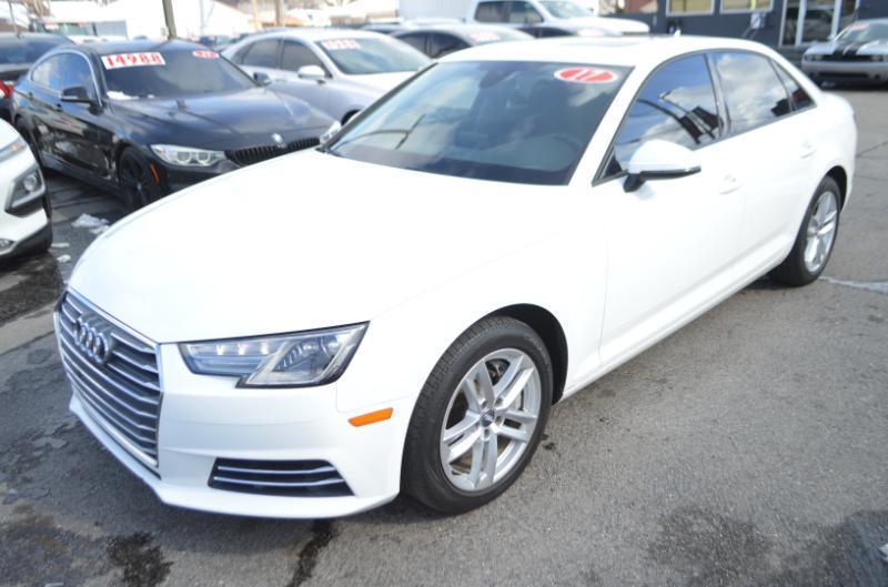 Audi A4 2.0T Premium quattro Sedan 2017