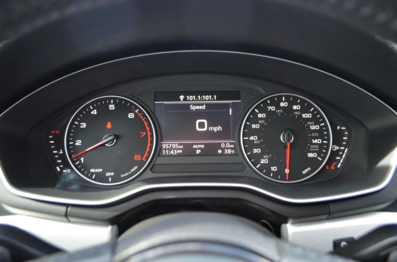 Audi A4 2.0T Premium quattro Sedan 2017