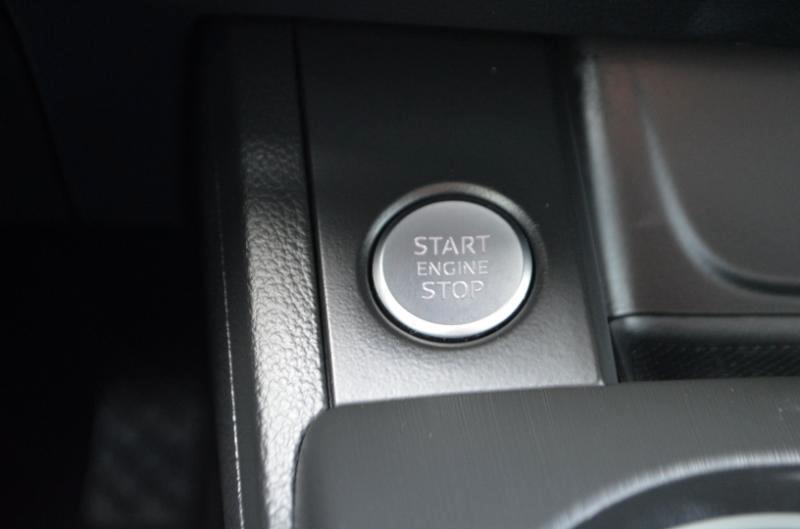 Audi A4 2.0T Premium quattro Sedan 2017