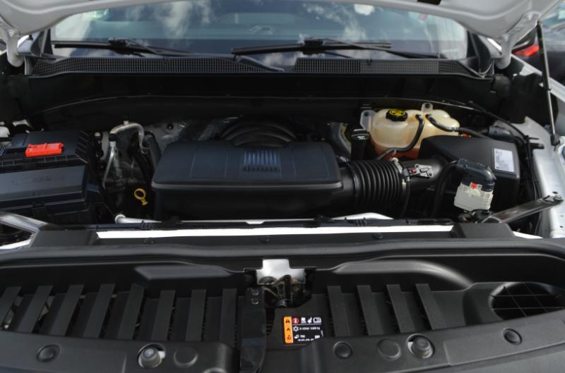 Chevrolet Silverado 1500 Custom Trail Boss Crew Cab Short Box 4WD 2020