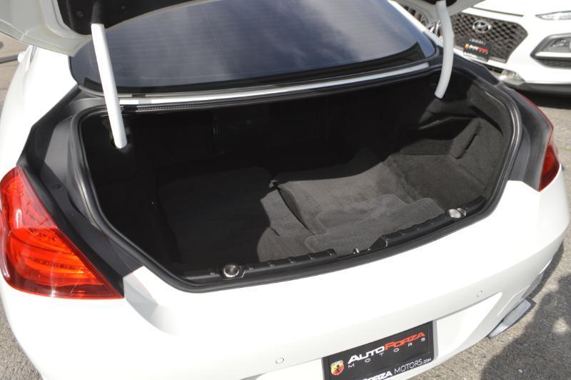 BMW 6-Series 650xi Coupe 2013