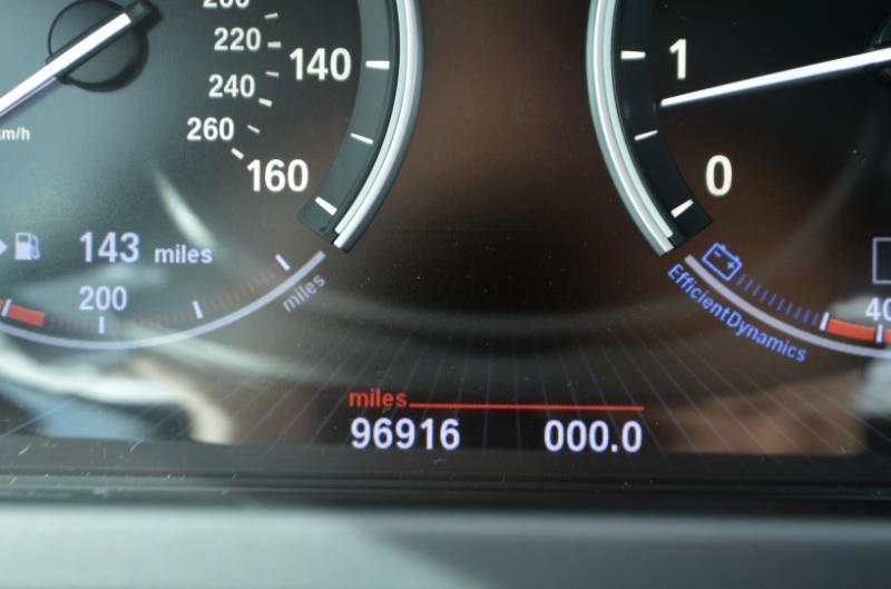 BMW 6-Series 650xi Coupe 2013