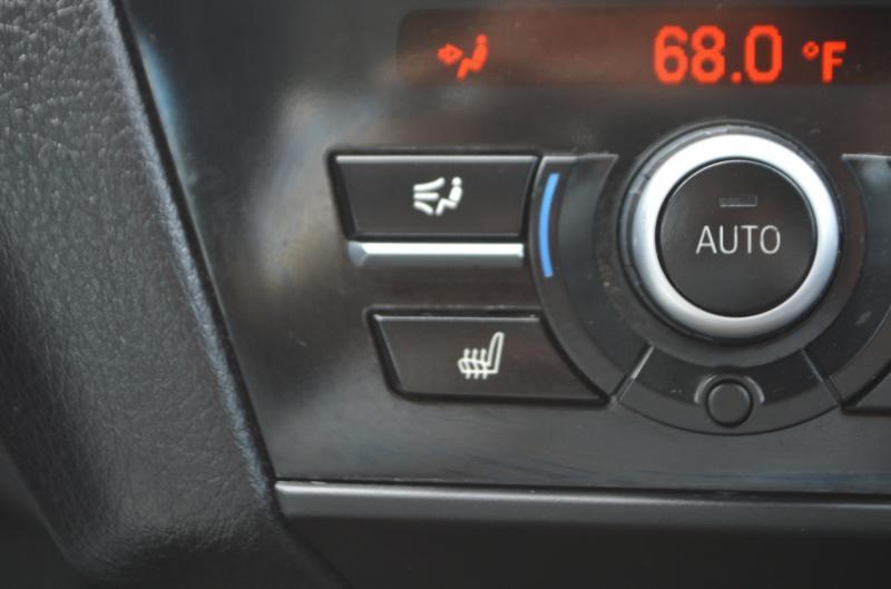 BMW 6-Series 650xi Coupe 2013