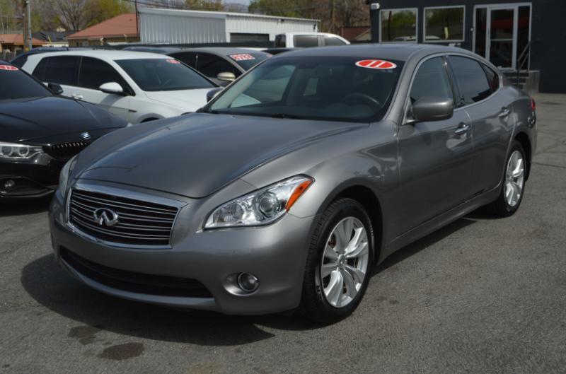 Infiniti M M37x 2011
