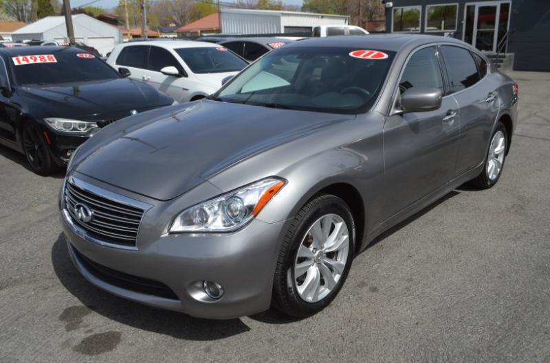 Infiniti M M37x 2011