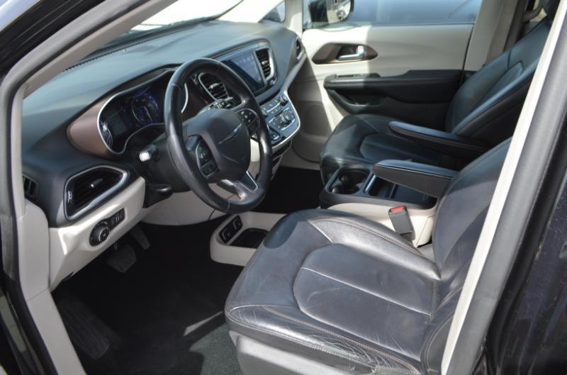 Chrysler Pacifica Touring-L 2017