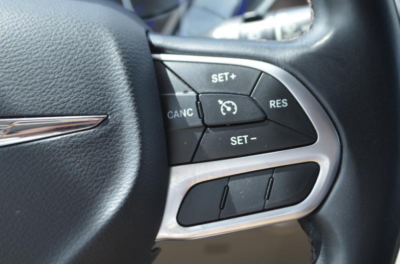 Chrysler Pacifica Touring-L 2017