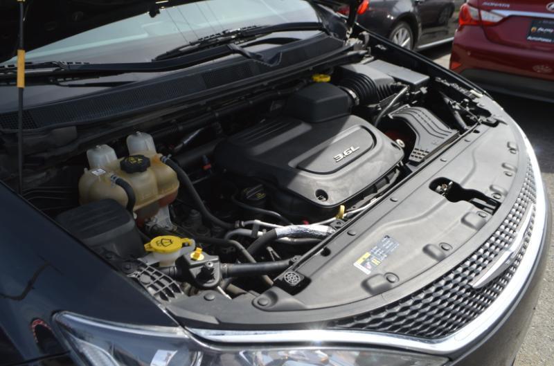 Chrysler Pacifica Touring-L 2017