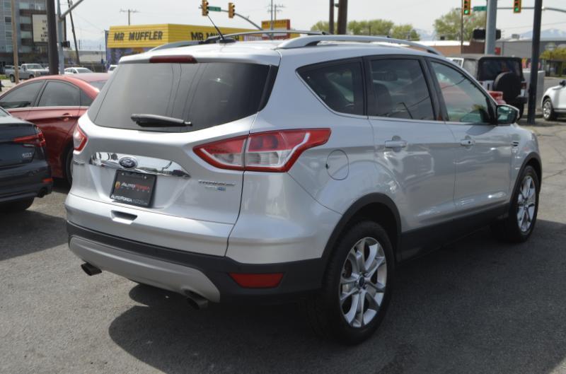 Ford Escape Titanium 4WD 2015