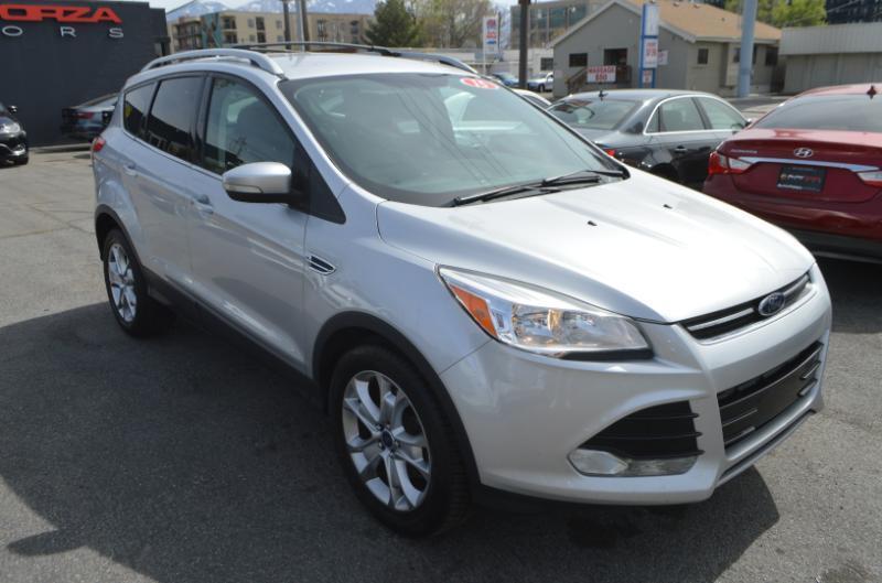 Ford Escape Titanium 4WD 2015