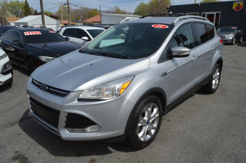 Ford Escape Titanium 4WD 2015