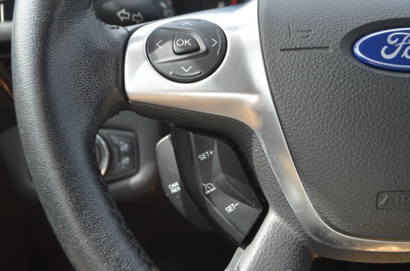 Ford Escape Titanium 4WD 2015