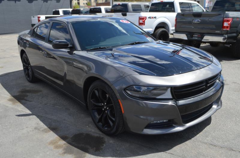 Dodge Charger SXT 2017