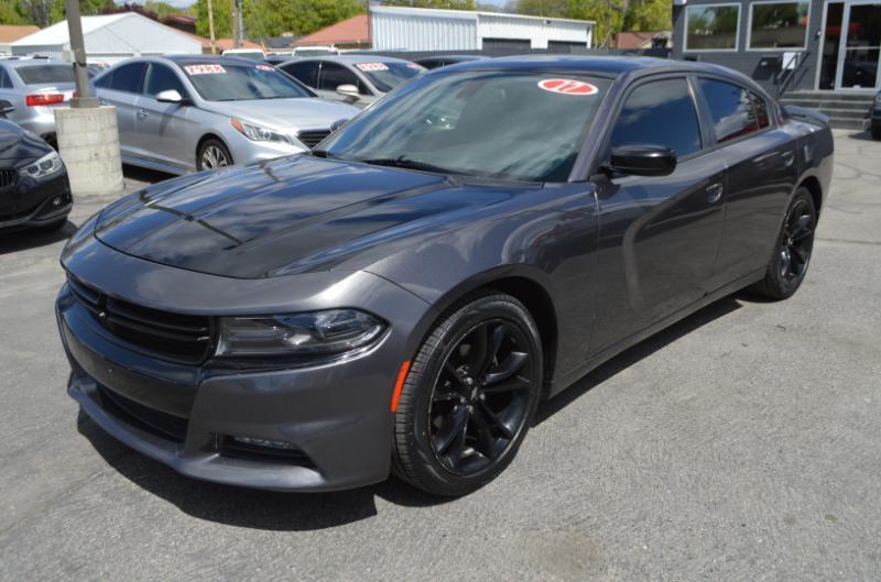 Dodge Charger SXT 2017