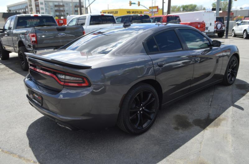 Dodge Charger SXT 2017