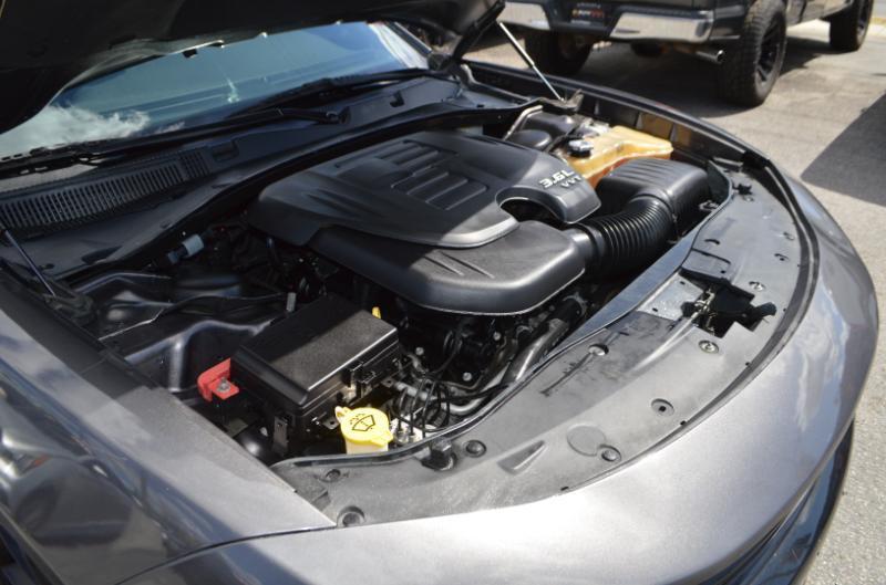 Dodge Charger SXT 2017