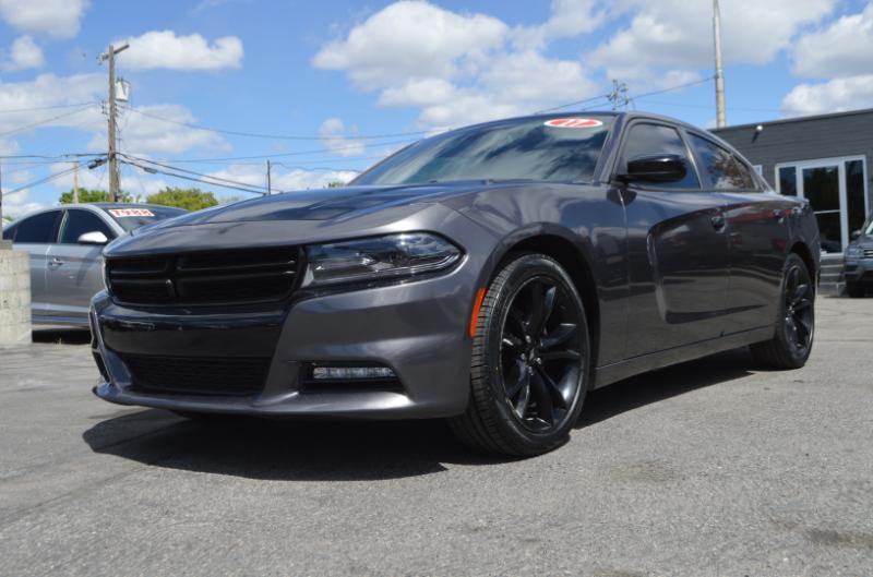 Dodge Charger SXT 2017