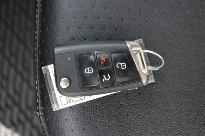 Volkswagen Tiguan SE 2021