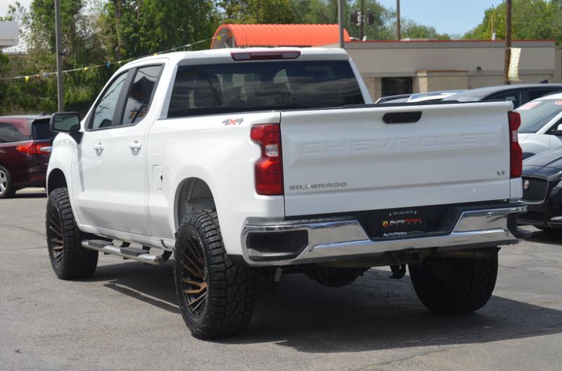 Chevrolet Silverado 1500 LT Crew Cab 4WD 2023