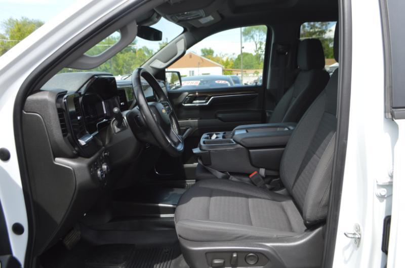 Chevrolet Silverado 1500 LT Crew Cab 4WD 2023