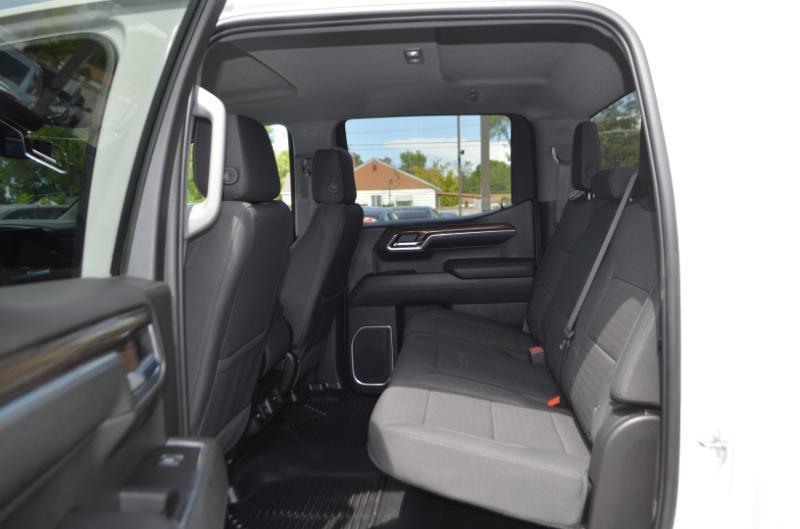 Chevrolet Silverado 1500 LT Crew Cab 4WD 2023