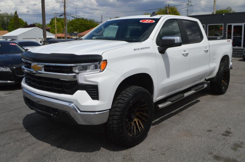 Chevrolet Silverado 1500 LT Crew Cab 4WD 2023