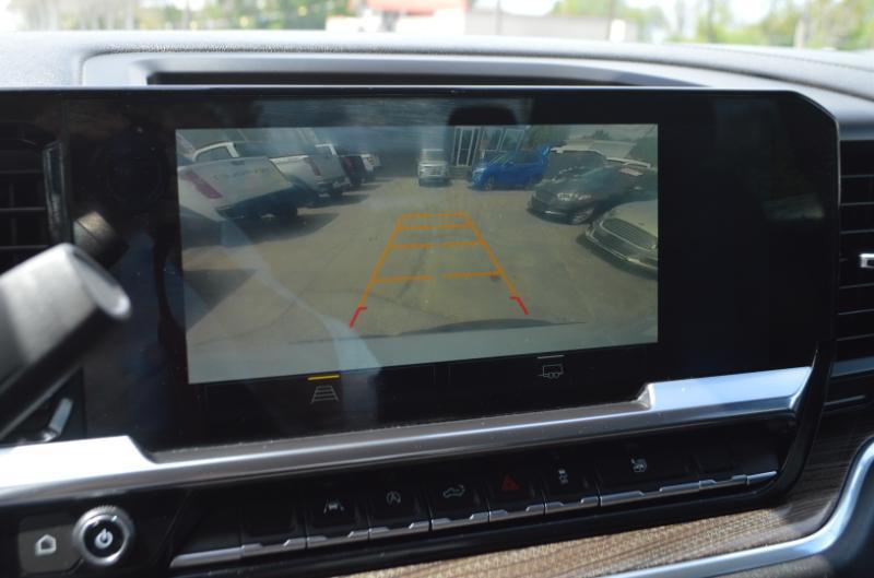 Chevrolet Silverado 1500 LT Crew Cab 4WD 2023