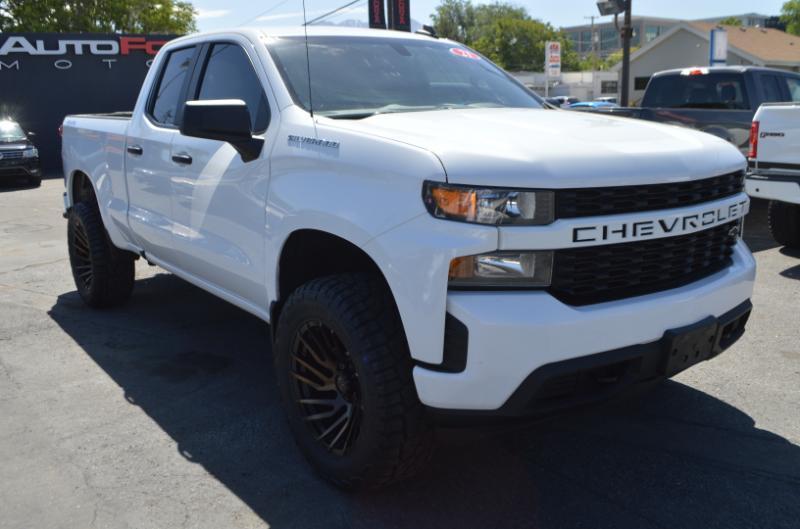 Chevrolet Silverado 1500 Custom Double Cab 4WD 2021